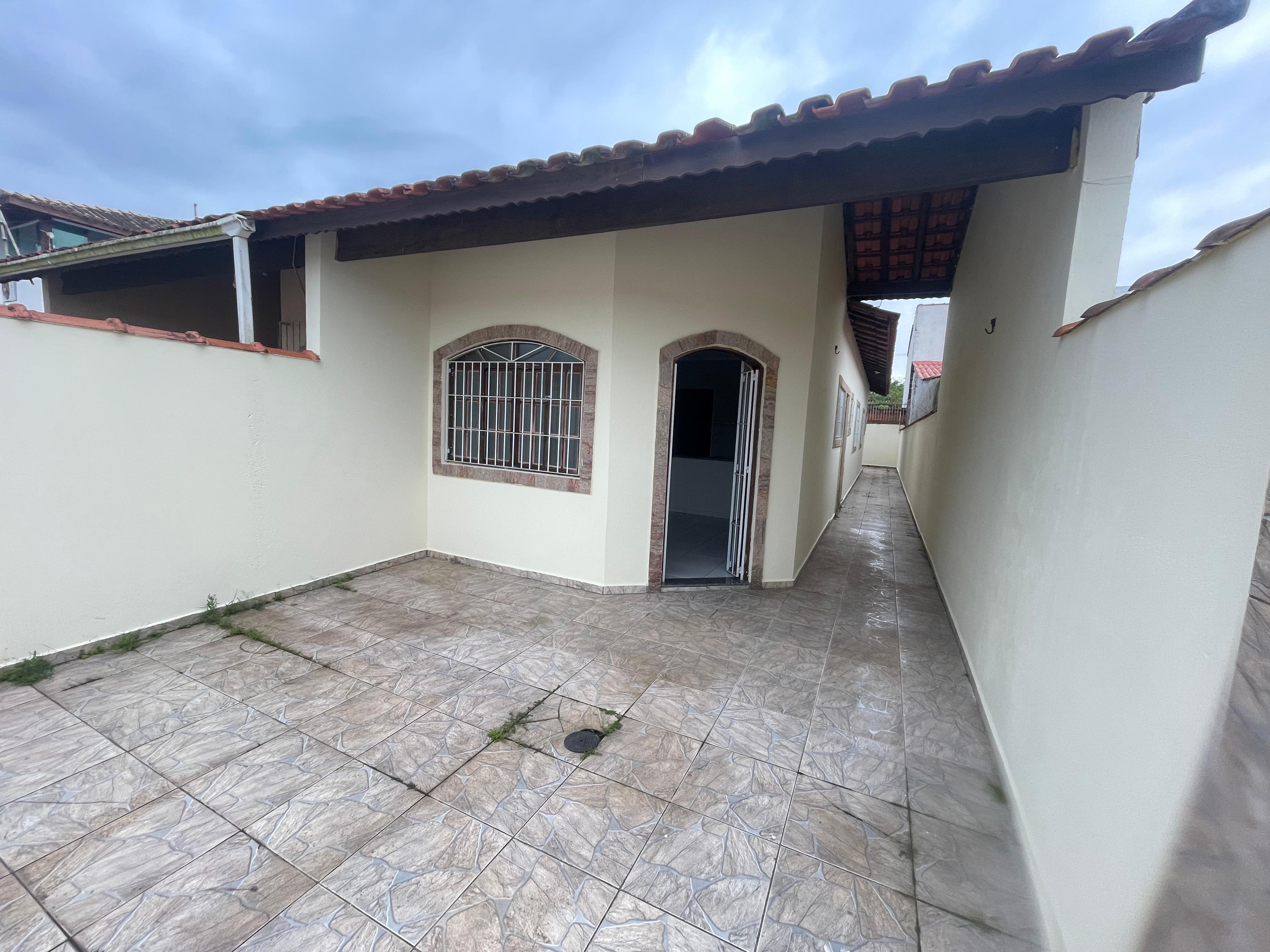CASA NO BALNEÁRIO  TUPY - LADO PRAIA À 650 M DO MAR - ITANHAÉM/SP