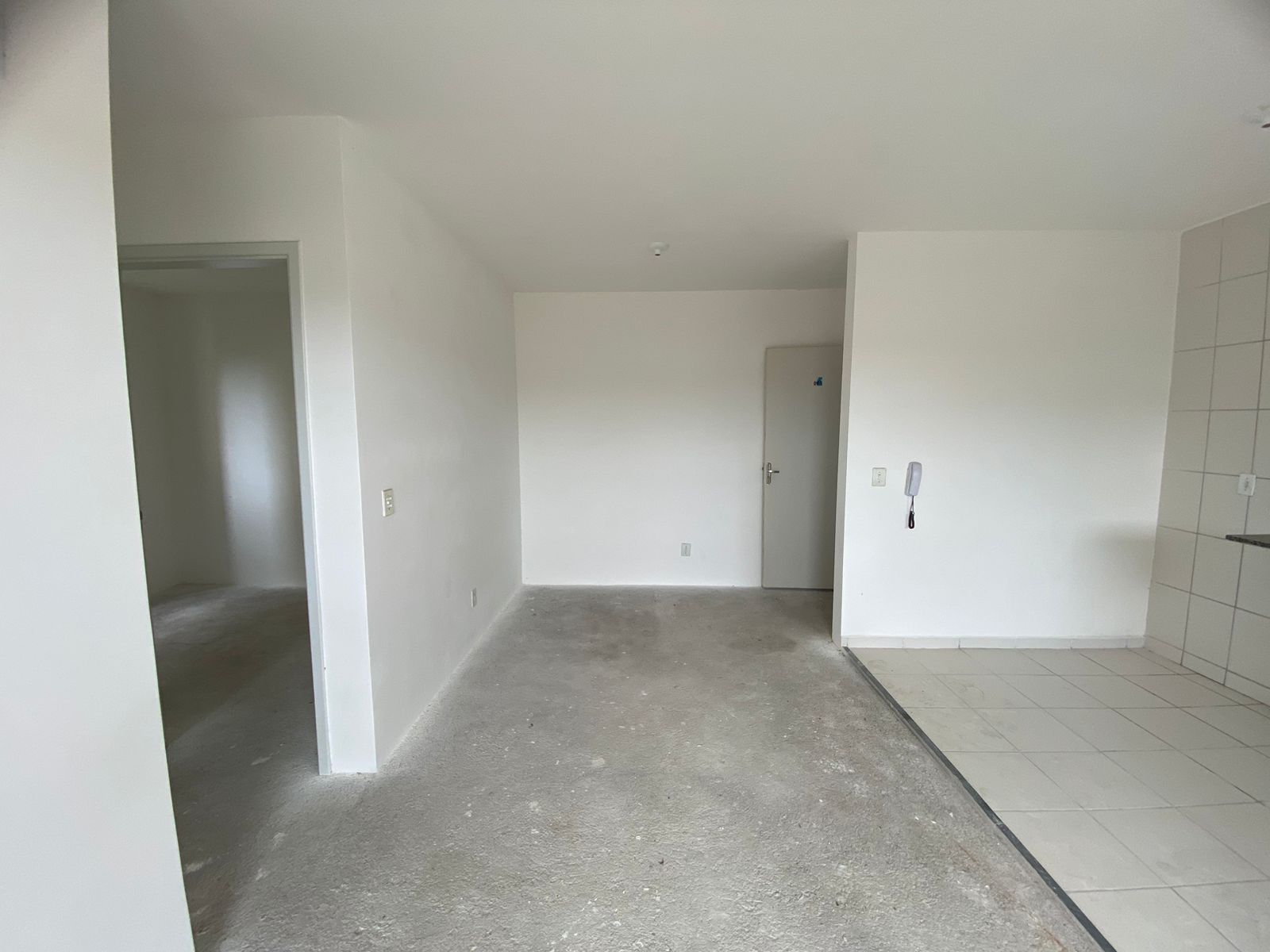 APARTAMENTO NO SAVOY - LADO MORRO À 1200 DA RODOVIA - ITANHAÉM/SP - foto 2
