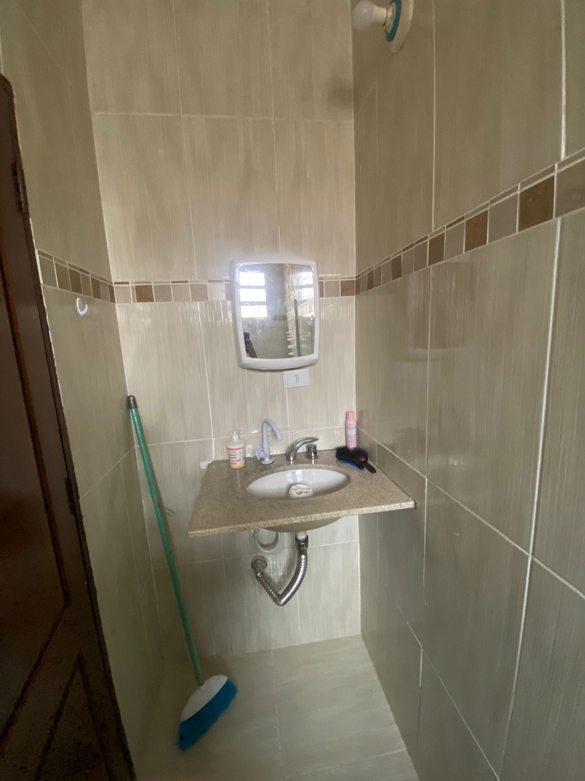 CASA NO BANEÁRIO TUPY - LADO PRAIA À 1000 METROS DO MAR - ITANHAÉM/SP - foto 12