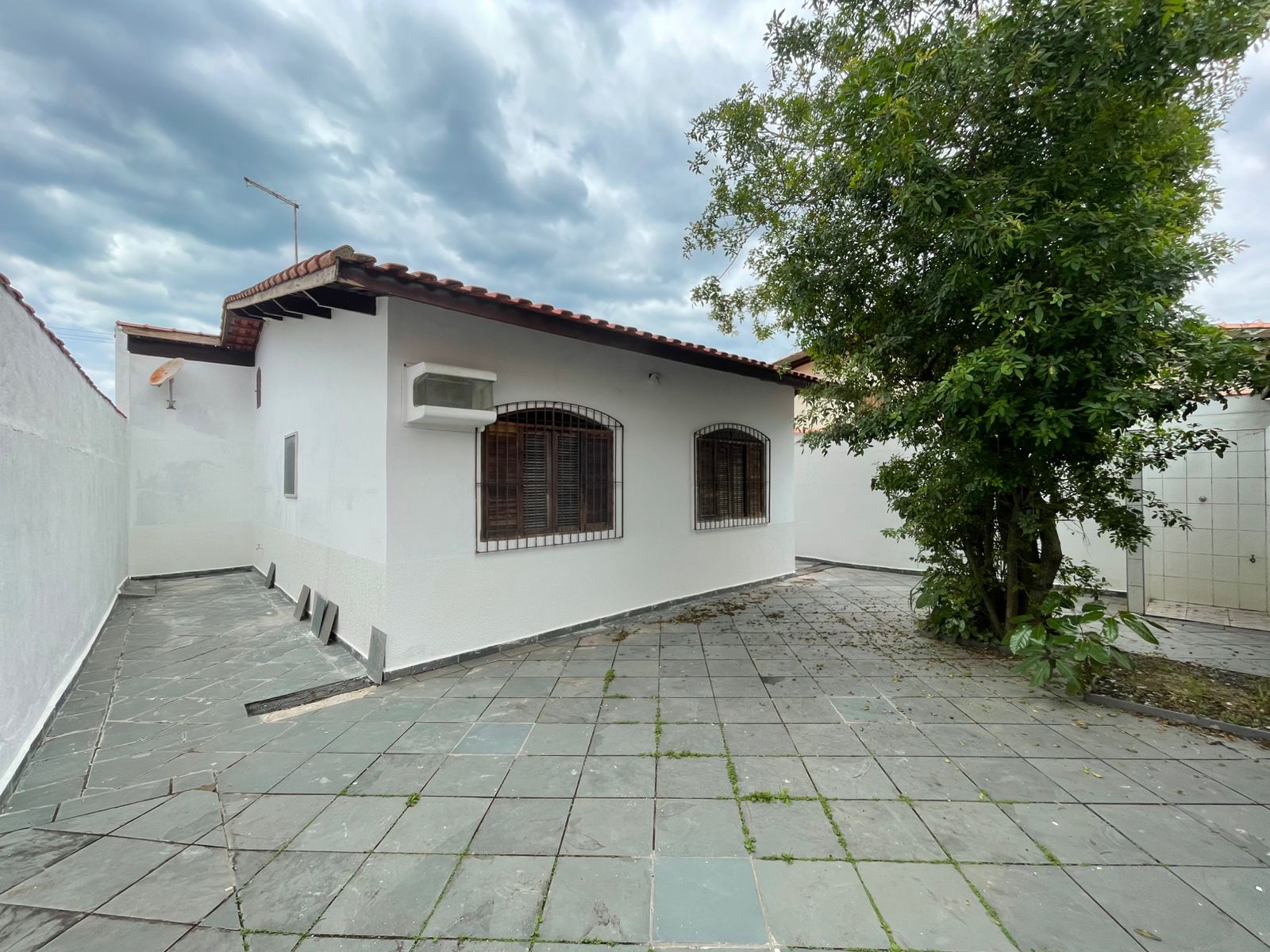 CASA NO BALNEÁRIO GAIVOTA - LADO PRAIA À 200 METROS DO MAR - ITANHAÉM/SP - foto 7