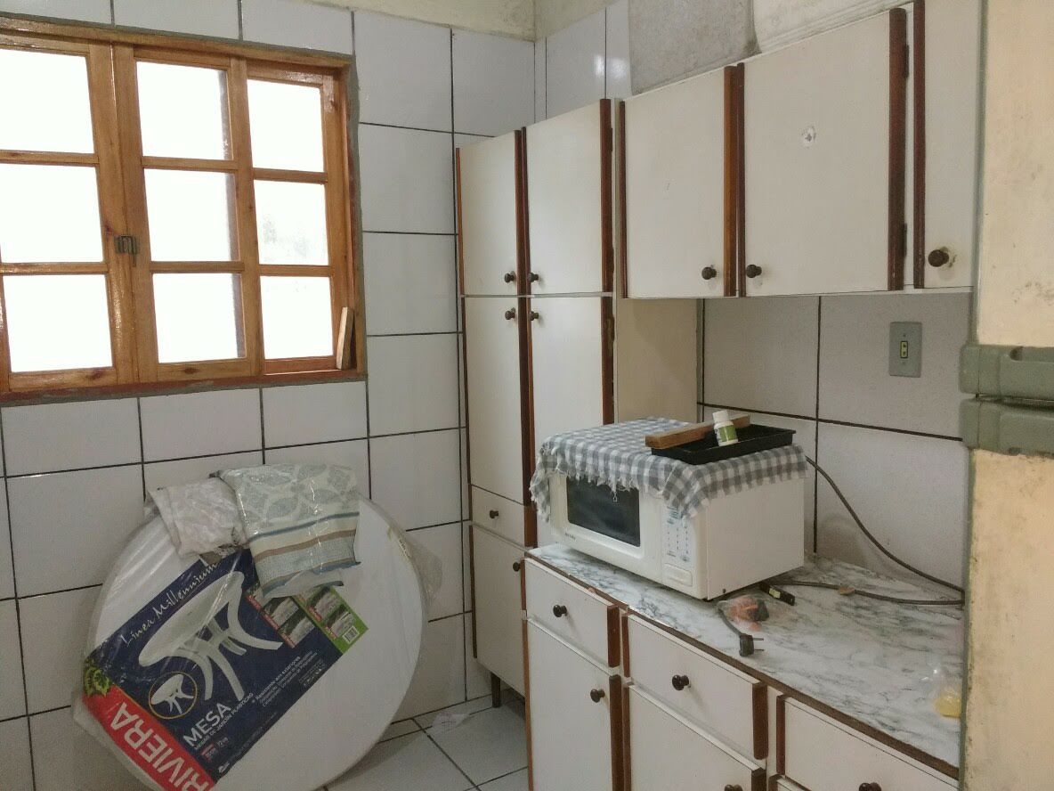 CASA NO LUIZAMAR MIRIM - LADO MORRO Á 900 METROS DA PISTA - ITANHAÉM/SP - foto 2