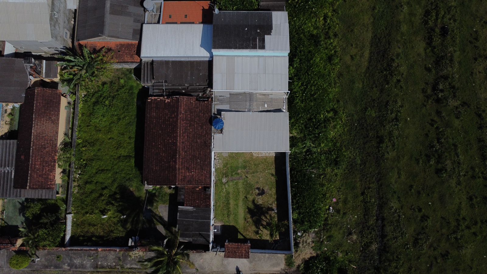 CASA NO BALNEÁRIO SÃO JORGE - LADO PRAIA À 800 METROS DO MAR - ITANHAÉM/SP - foto 17