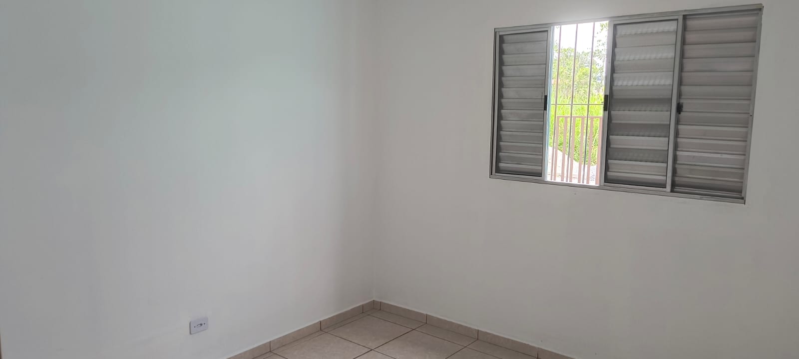 CASA NO CAMPOS ELÍSEOS  - LADO MORRO À 700 METROS DA RODOVIA - ITANHAÉM/SP  - foto 5