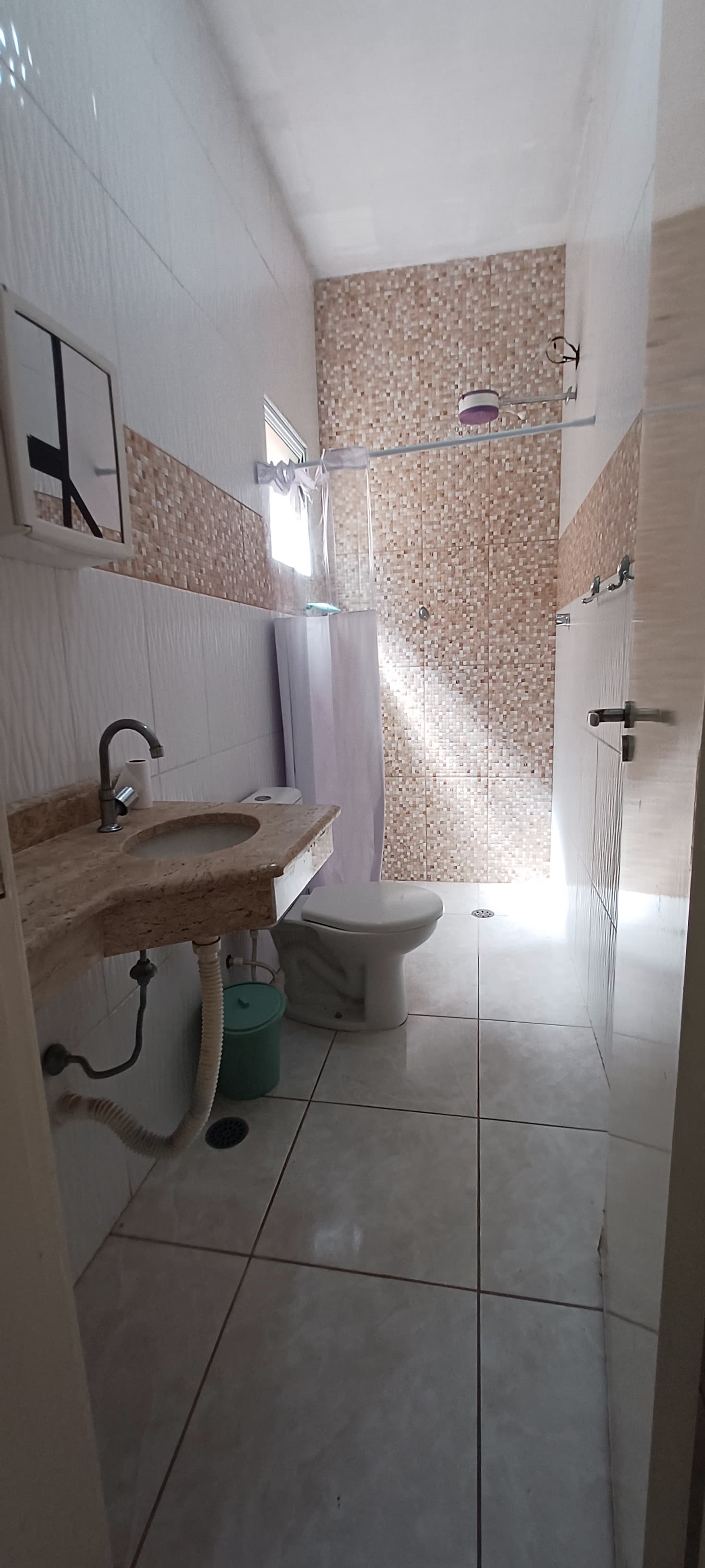 CASA NO BAIRRO SÃO JORGE - LADO PRAIA - 350 METROS DA PRAIA - ITANHAÉM/SP - foto 3