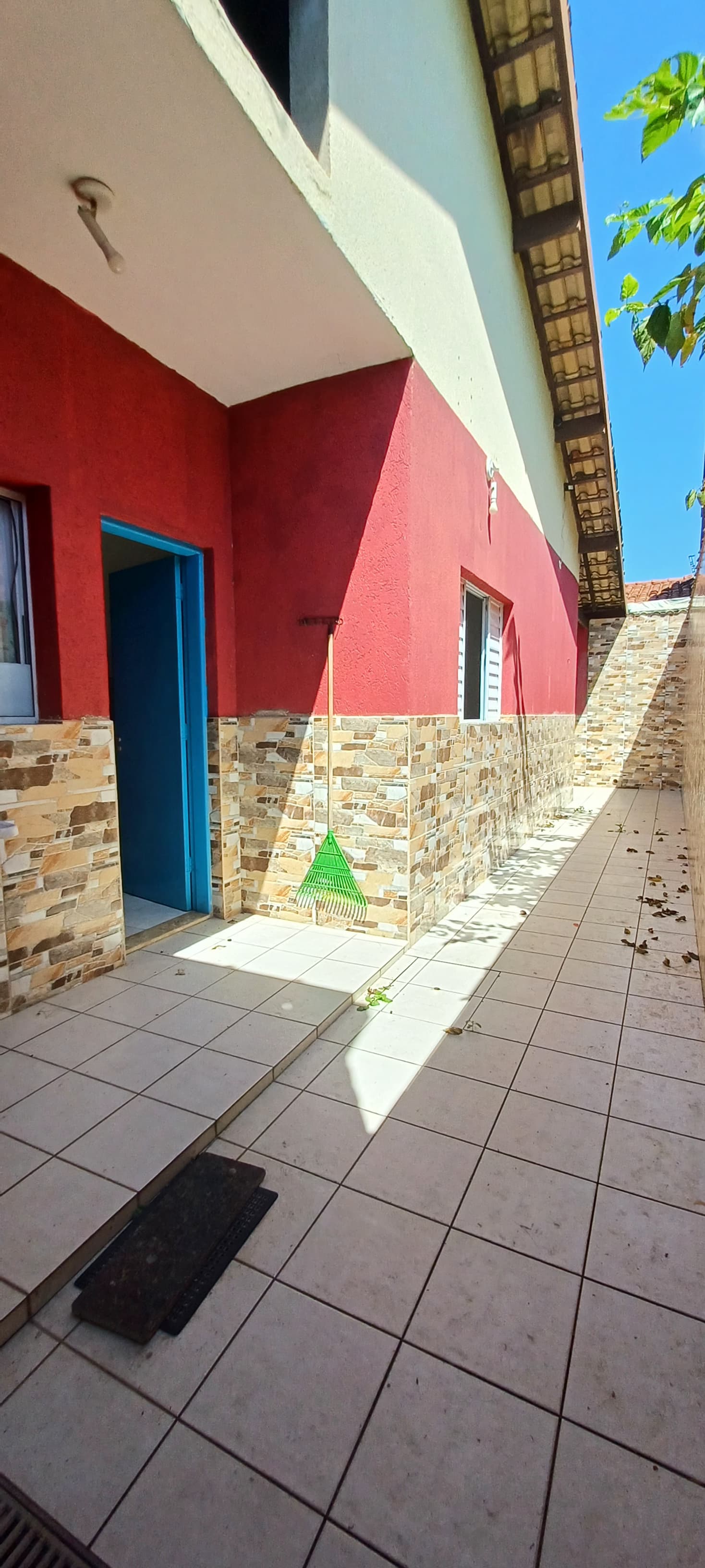 CASA NO BAIRRO SÃO JORGE - LADO PRAIA - 350 METROS DA PRAIA - ITANHAÉM/SP - foto 15