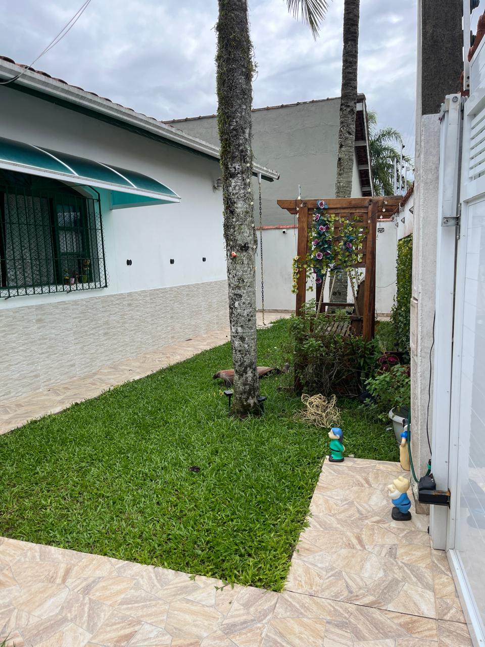 CASA NO BAIRRO SUARÃO - ITANHAEM /SP - LADO PRAIA - 200 METROS DA PRAIA - foto 7