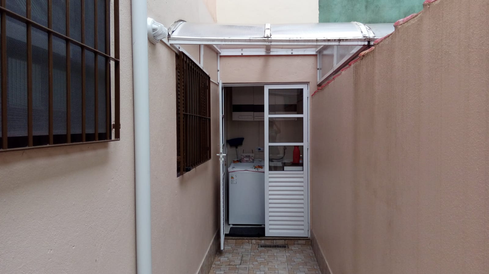 CASA NO BAIRRO BELAS ARTES - ITANHAÉM / SP - LADO PRAIA - 2.000 METROS DA PRAIA - foto 9