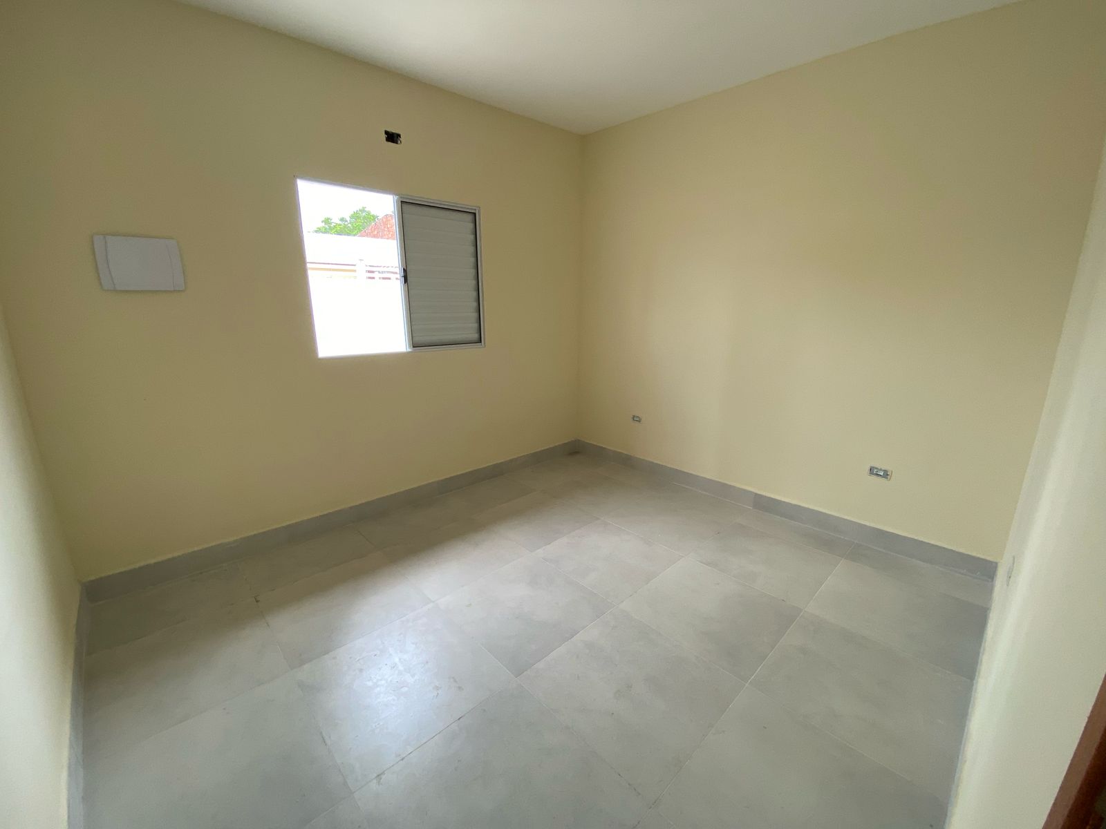 CASAS NOVAS NO JARDIM SUARÃO - ITANHAÉM / SP - LADO MORRO - 100 METROS DA PISTA - foto 16