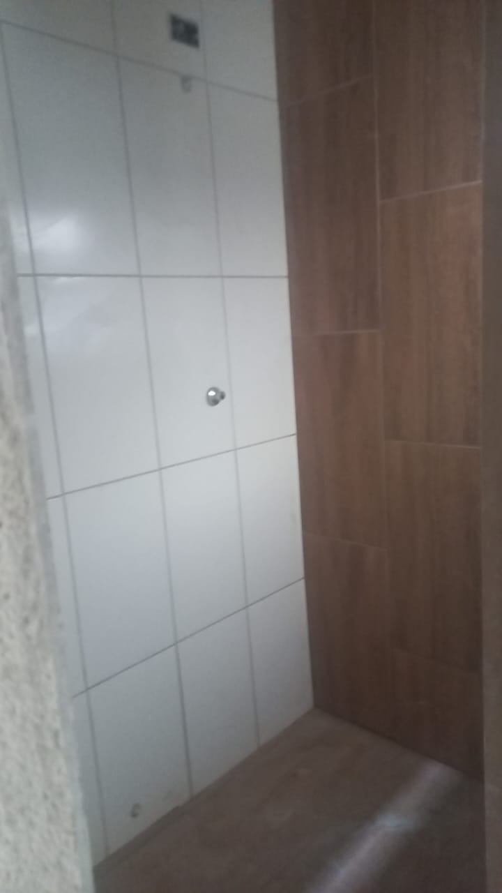 CASA NO BAIRRO PARANAPUAN - ITANHAÉM / SP - LADO MORRO - 50 METROS DA PISTA - foto 8