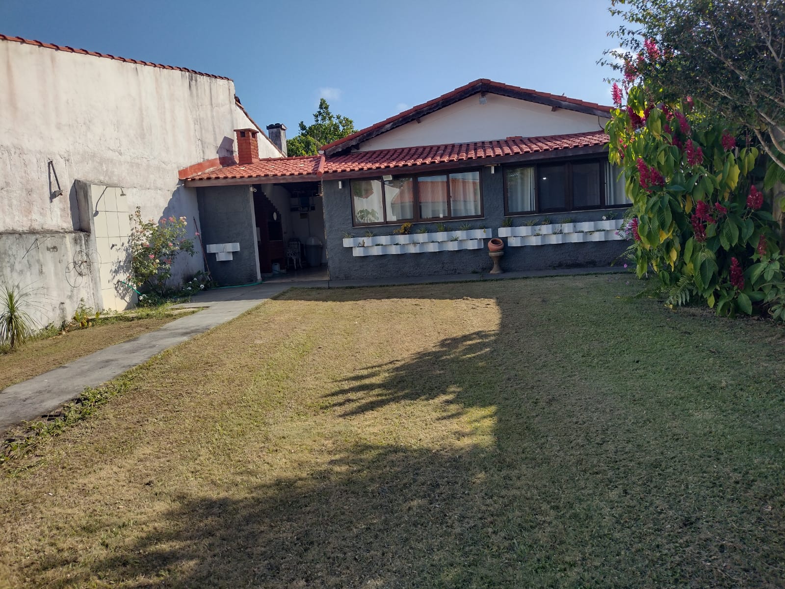 CASA COM EDÍCULA NO JARDIM SUARÃO - ITANHAÉM / SP - LADO PRAIA - foto 2