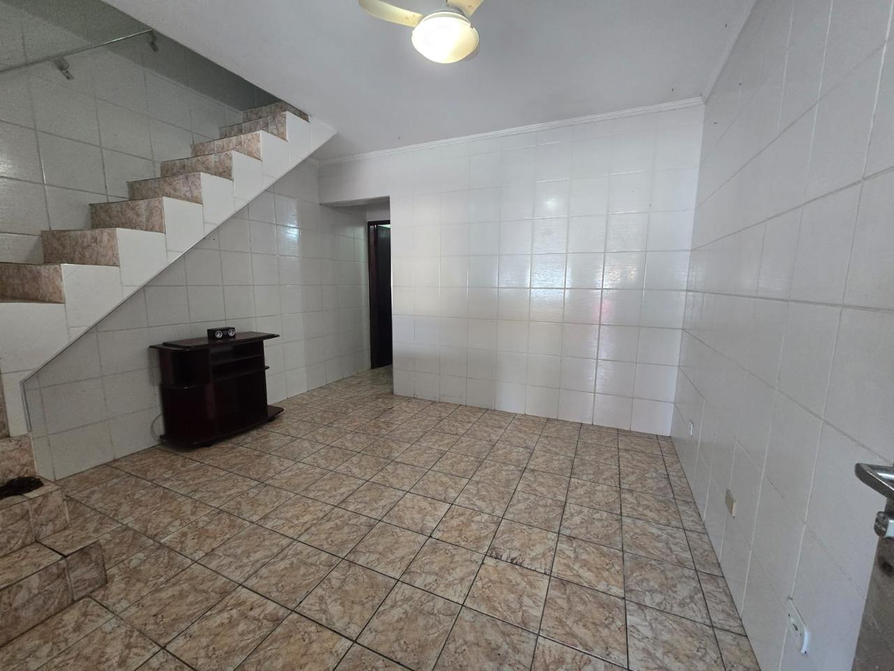 CASA NO BAIRRO FLÓRIDA MIRIM - PRAIA GRANDE/SP - LADO MORRO A 500 METROS DA PISTA. - foto 17