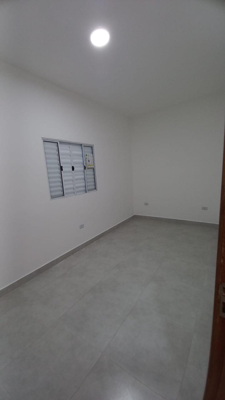 CASAS NO BALNÉARIO COPACABANA - MONGAGUÁ/SP - LADO MORRO - 600 METROS DA PISTA - foto 7