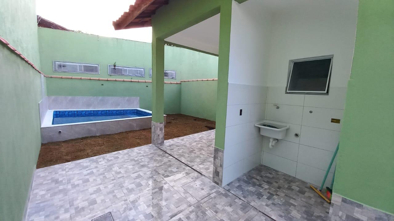 CASAS NO BALNÉARIO COPACABANA - MONGAGUÁ/SP - LADO MORRO - 600 METROS DA PISTA - foto 14