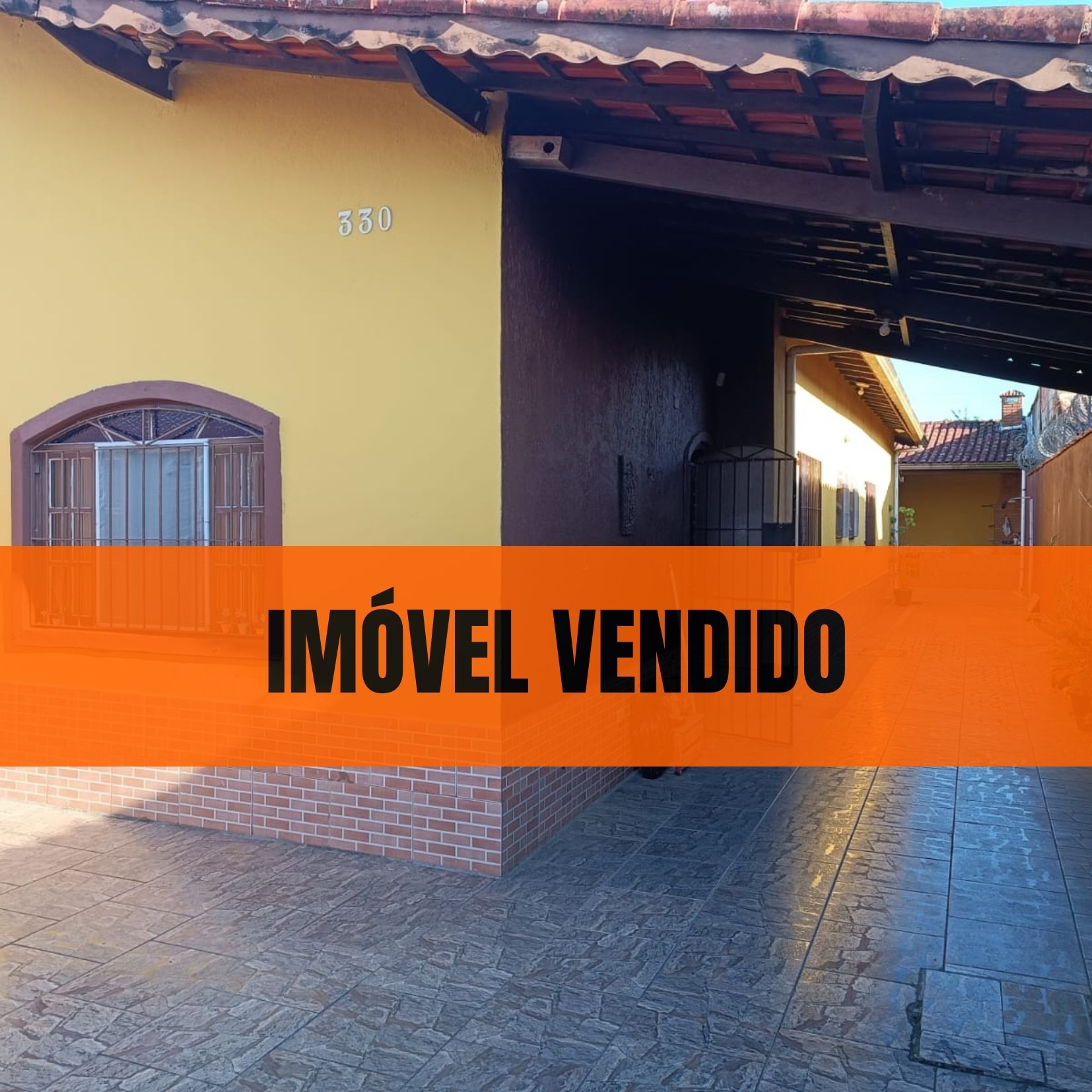 CASA NO JARDIM JAMAICA EM ITANHAÉM-SP - LADO PRAIA - À 1.500 METROS DO MAR