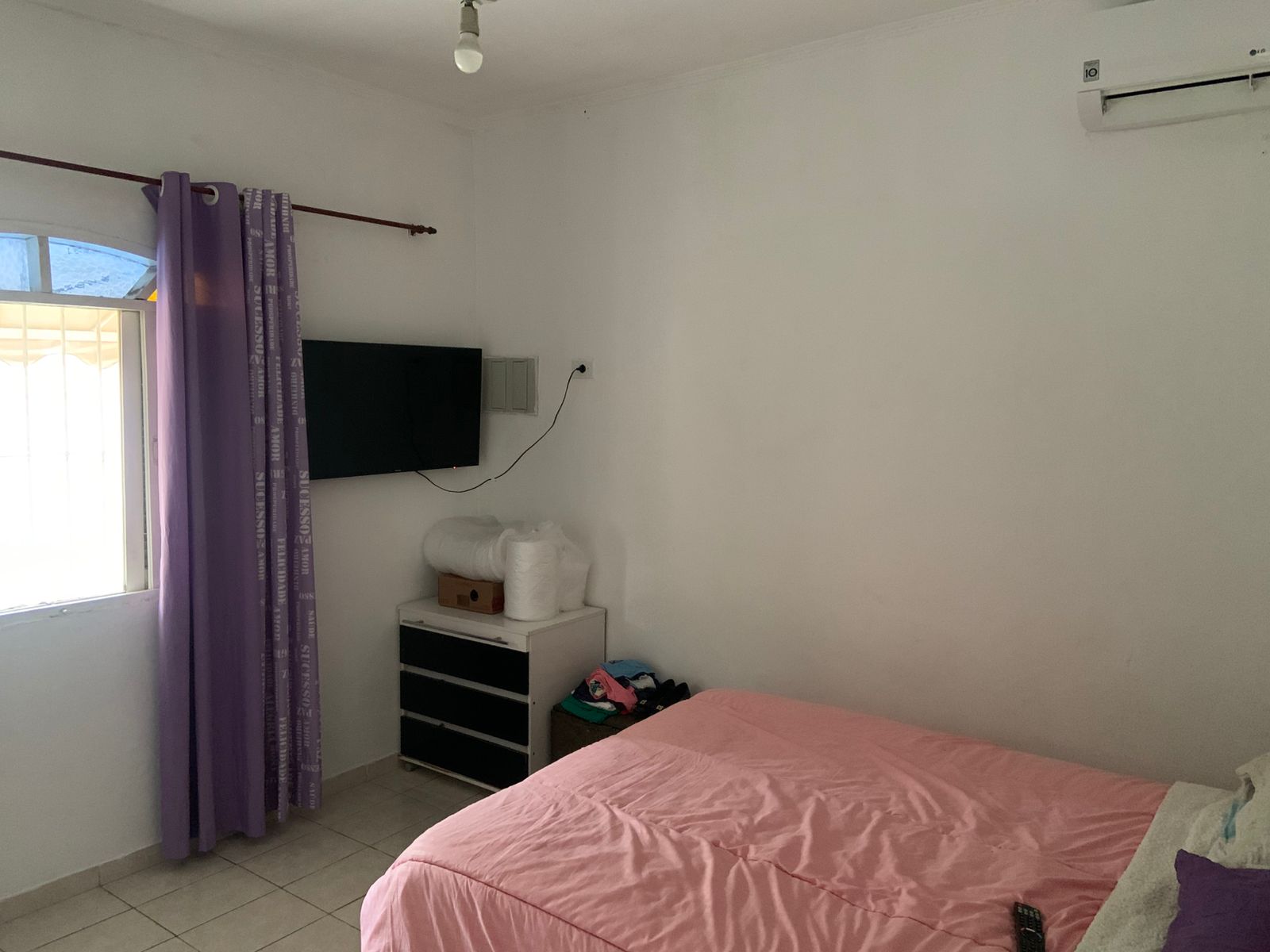 CASA NO BAIRRO SÃO PEDRO - ITANHAÉM / SP - LADO MORRO À 150 METROS DA PISTA - foto 4