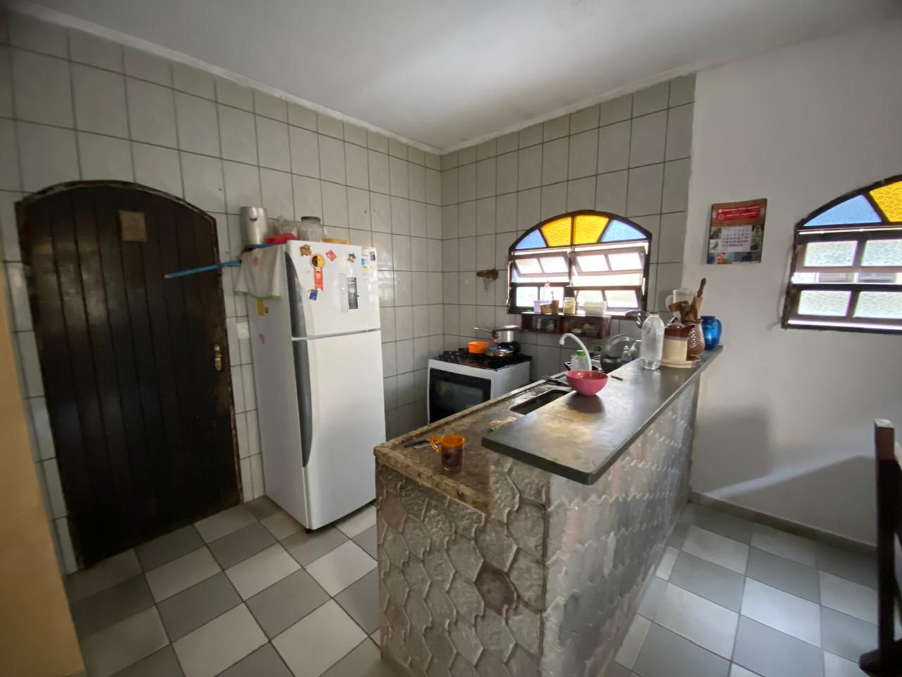 CASA COM EDÍCULA NO BAIRRO SÃO JORGE EM ITANHAÉM / SP - LADO PRAIA - 900 METROS DO MAR  - foto 12