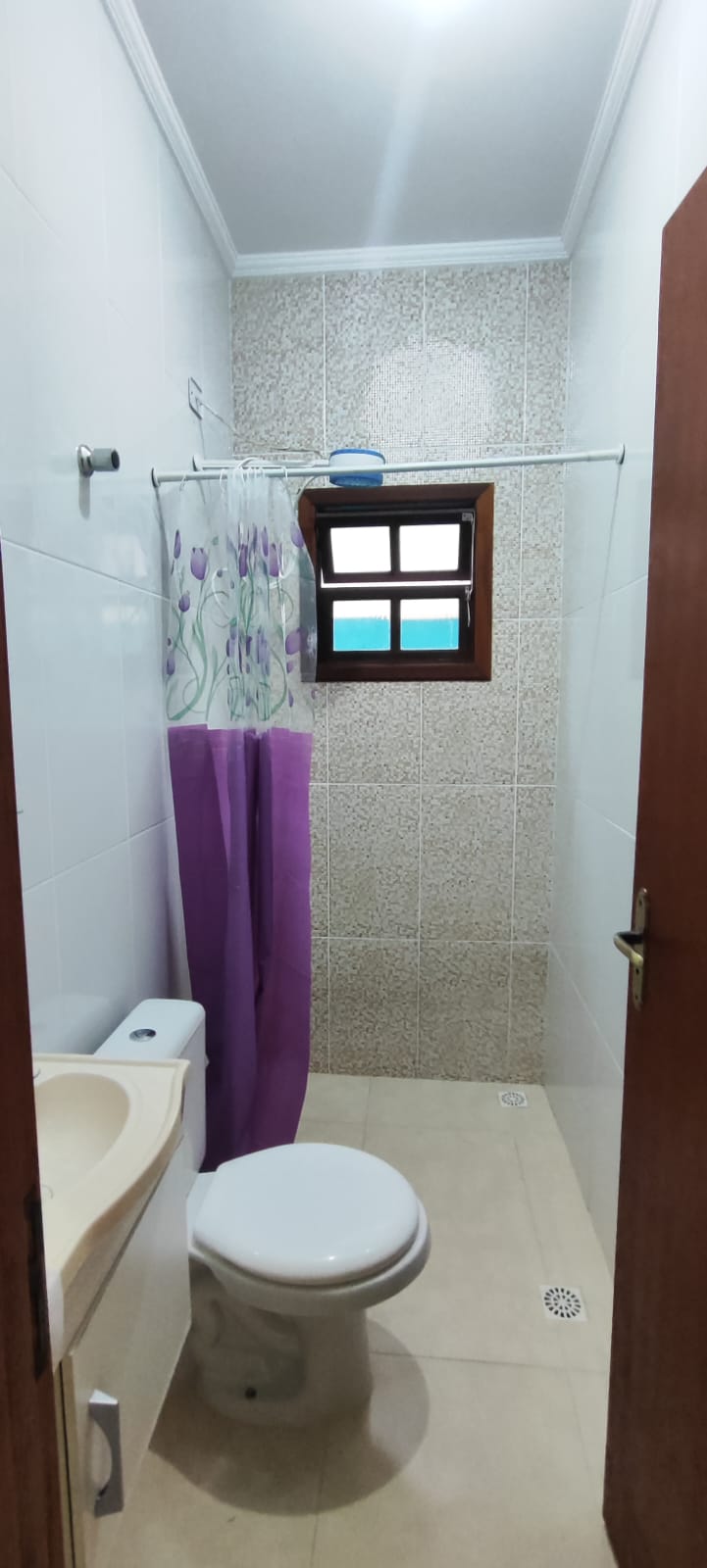 CASA NO JARDIM MAGALHÃES  - ITANHAÉM / SP - LADO MORRO - 800 METROS DA RODOVIA - foto 4