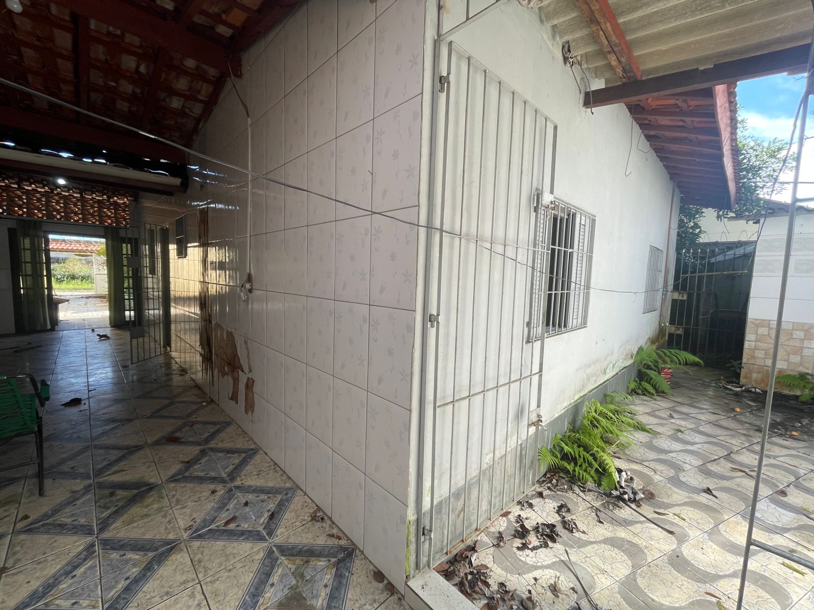 CASA NO JD. DAS PALMEIRAS 2 - ITANHAÉM / SÃO PAULO - LADO PRAIA À 900 METROS DA PRAIA - foto 13