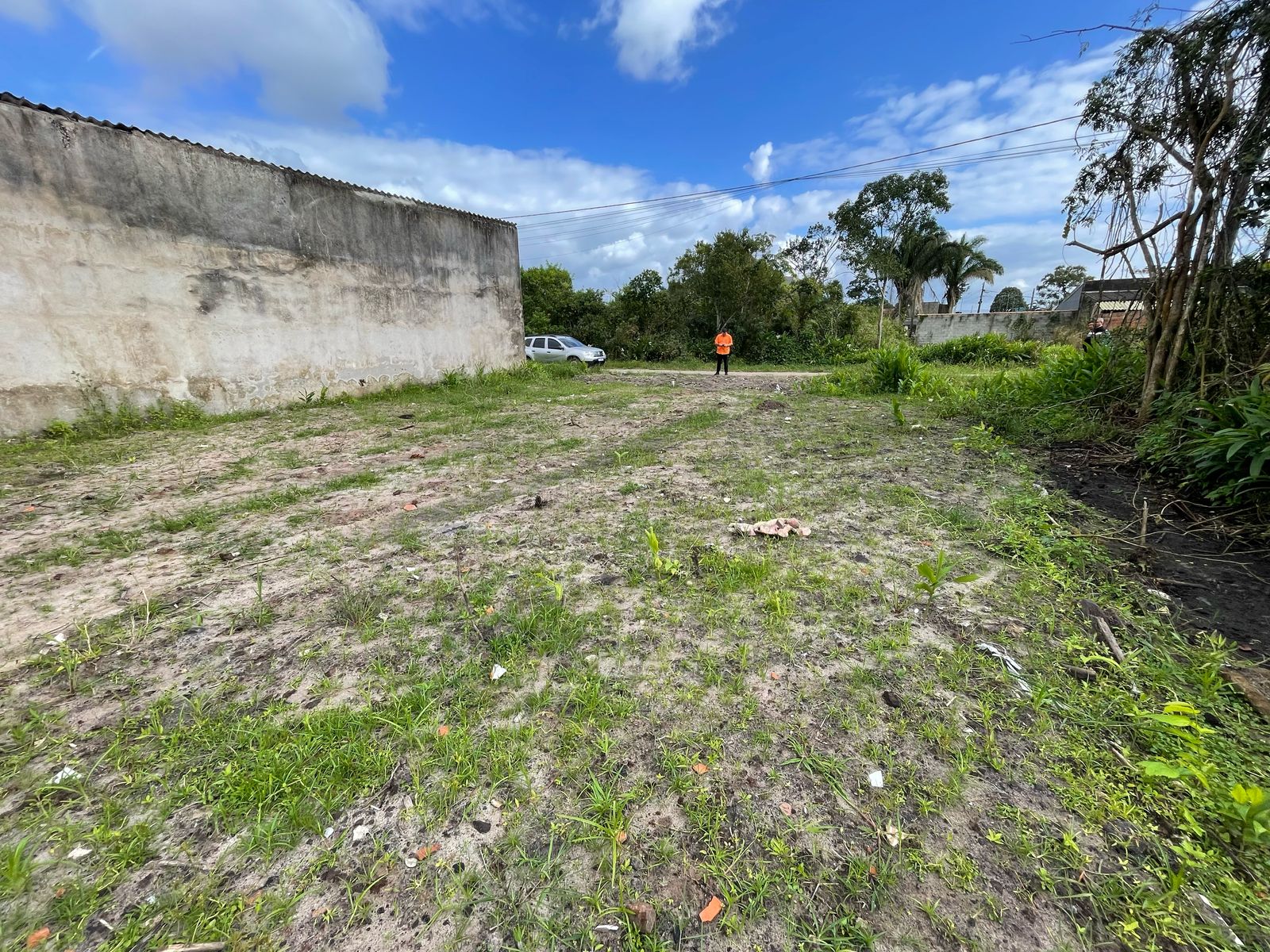 TERRENO COM LIBERAÇÃO AMBIENTAL NO BALNEÁRIO GAIVOTA - ITANHAÉM / SÃO PAULO - LADO MORRO - 800 METROS DA RODOVIA - foto 4