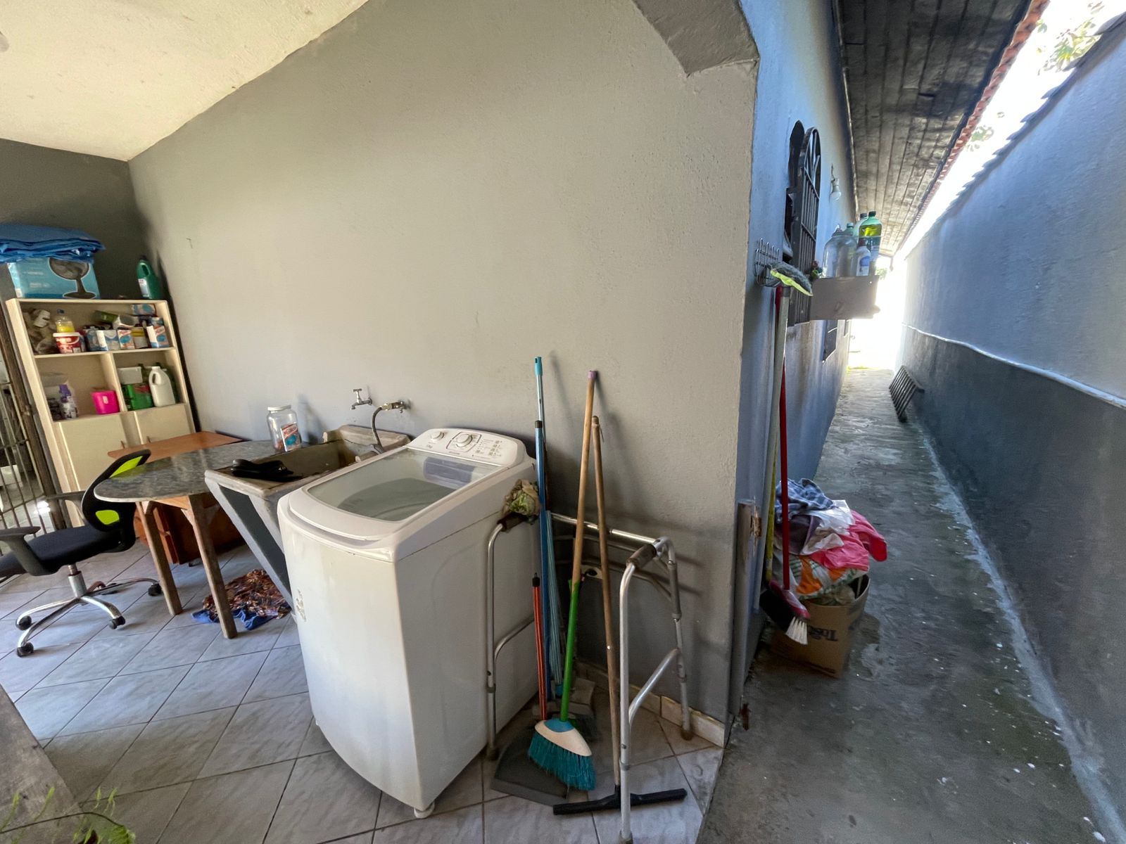 CASA NO RECANTO DOS IMIGRANTES - ITANHAÉM - LADO MORRO 80 METROS DA PISTA - foto 9