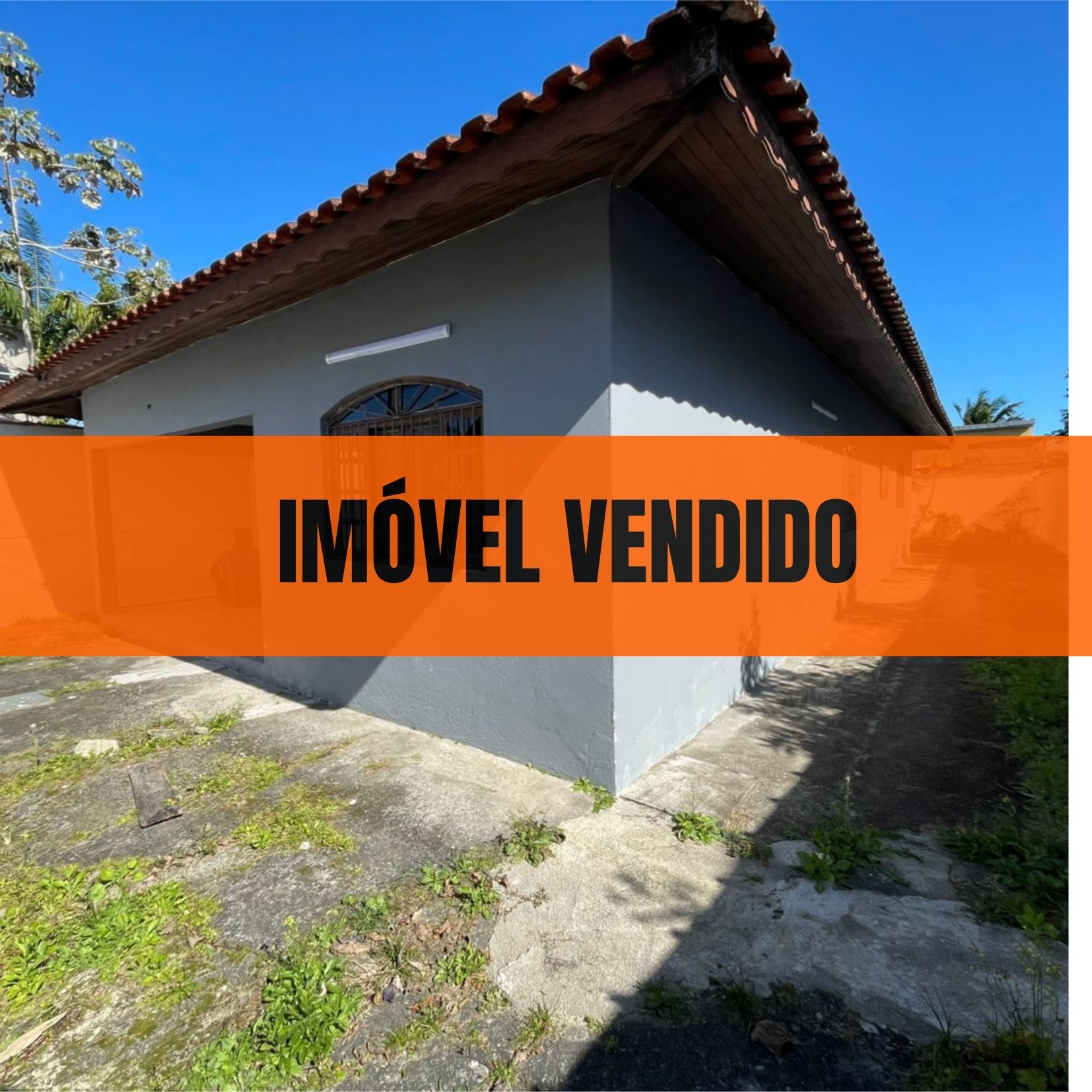 CASA NO RECANTO DOS IMIGRANTES - ITANHAÉM - LADO MORRO 80 METROS DA PISTA