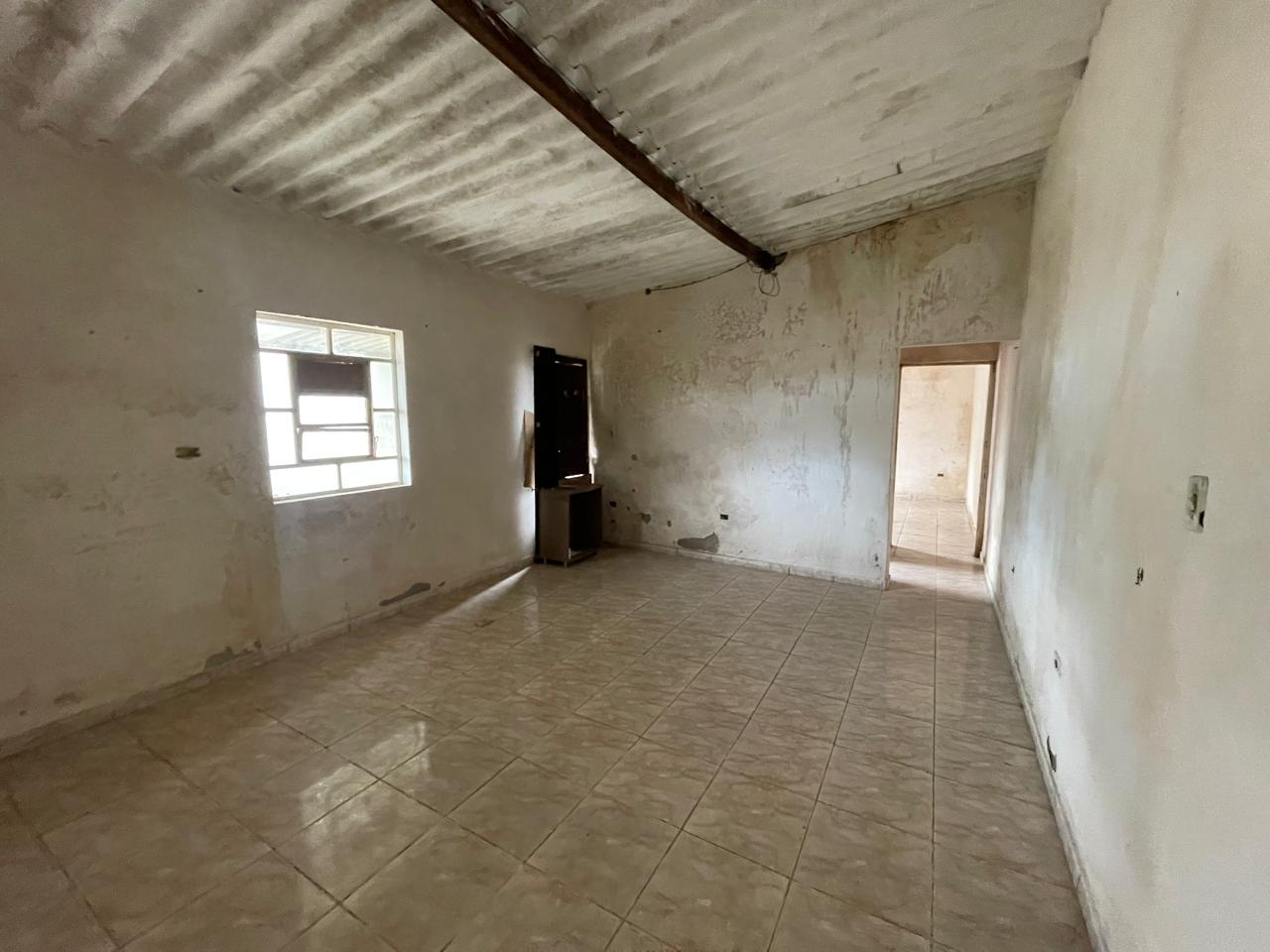 CASA NO BAIRRO SAN MARCUS - ITANHAÉM - LADO MORRO - 500 METROS DA PISTA - foto 6