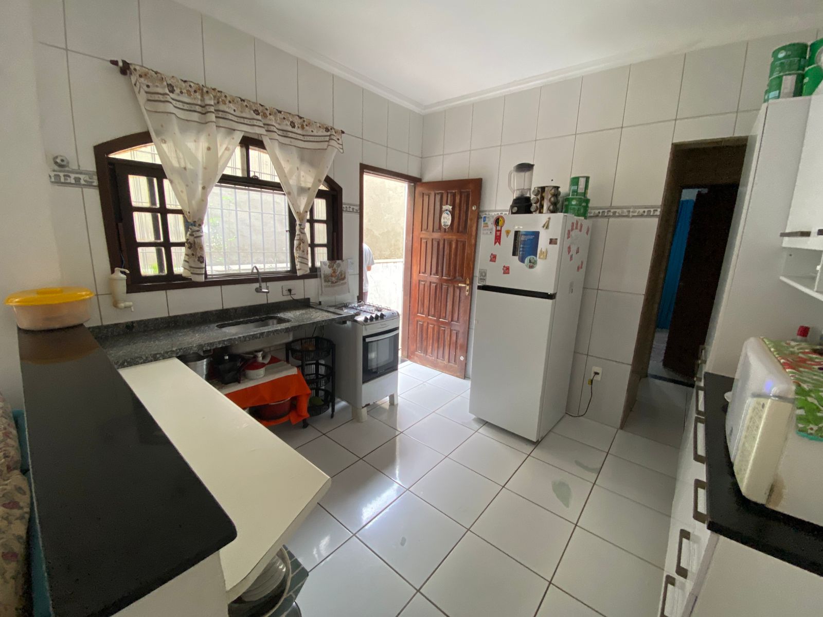 CASA NO LUIZAMAR - ITANHAÉM  - LADO PRAIA - 900 METROS DO MAR - - foto 11