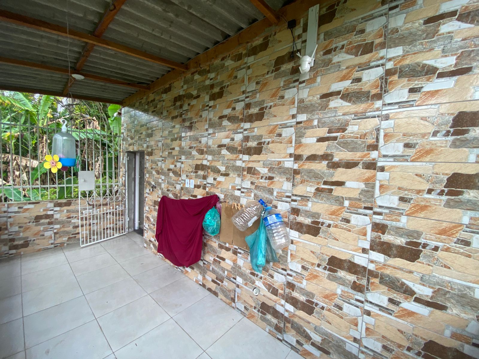 CASA COM KITNET NO JD. DAS PALMEIRAS - ITANHAÉM - LADO PRAIA -  950 METROS DO MAR - foto 19