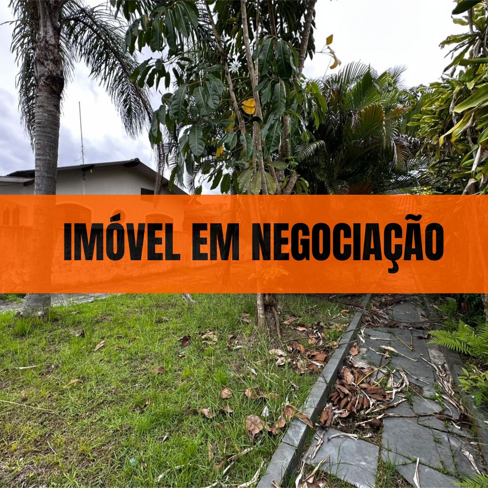 CASA NO BALNEÁRIO SÃO JORGE - ITANHAÉM - LADO PRAIA -  800 - METROS DO MAR