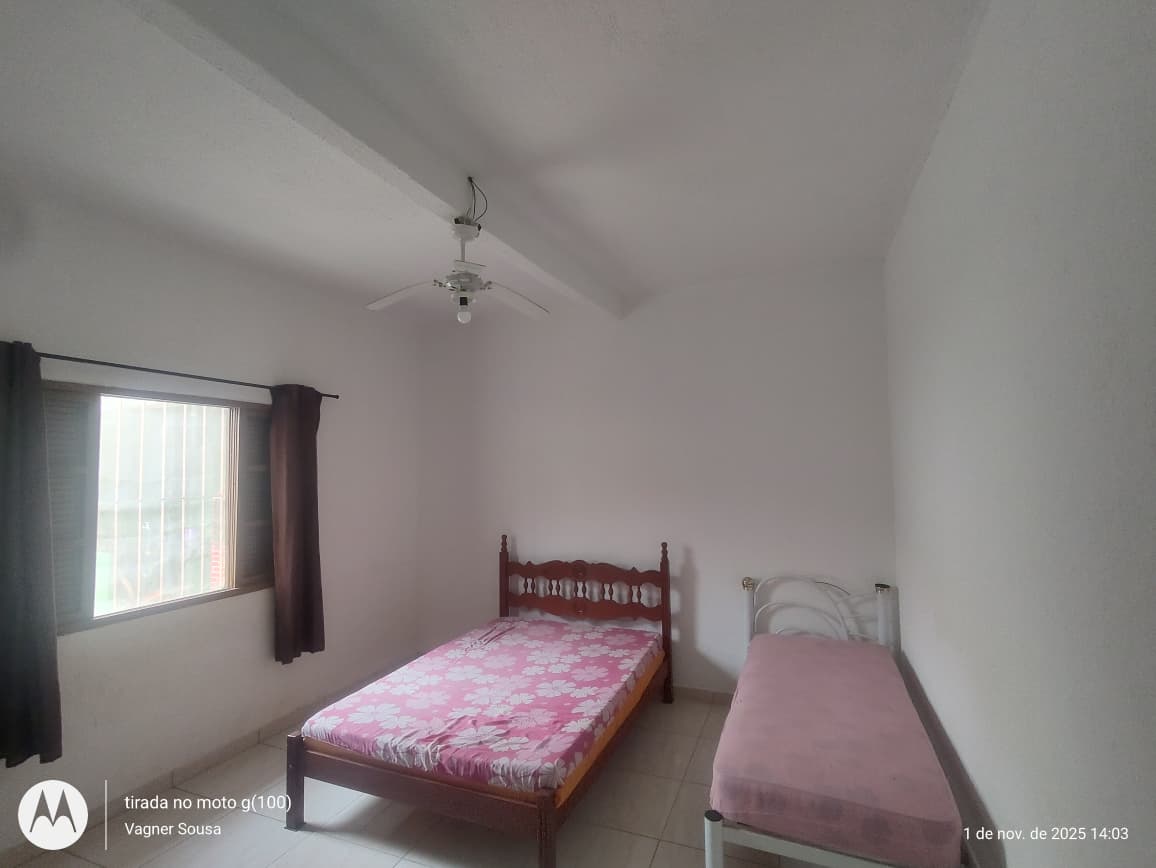 CASA NO BALNEÁRIO GAIVOTA - ITANHAÉM - LADO PRAIA - 1.200 METROS - foto 2