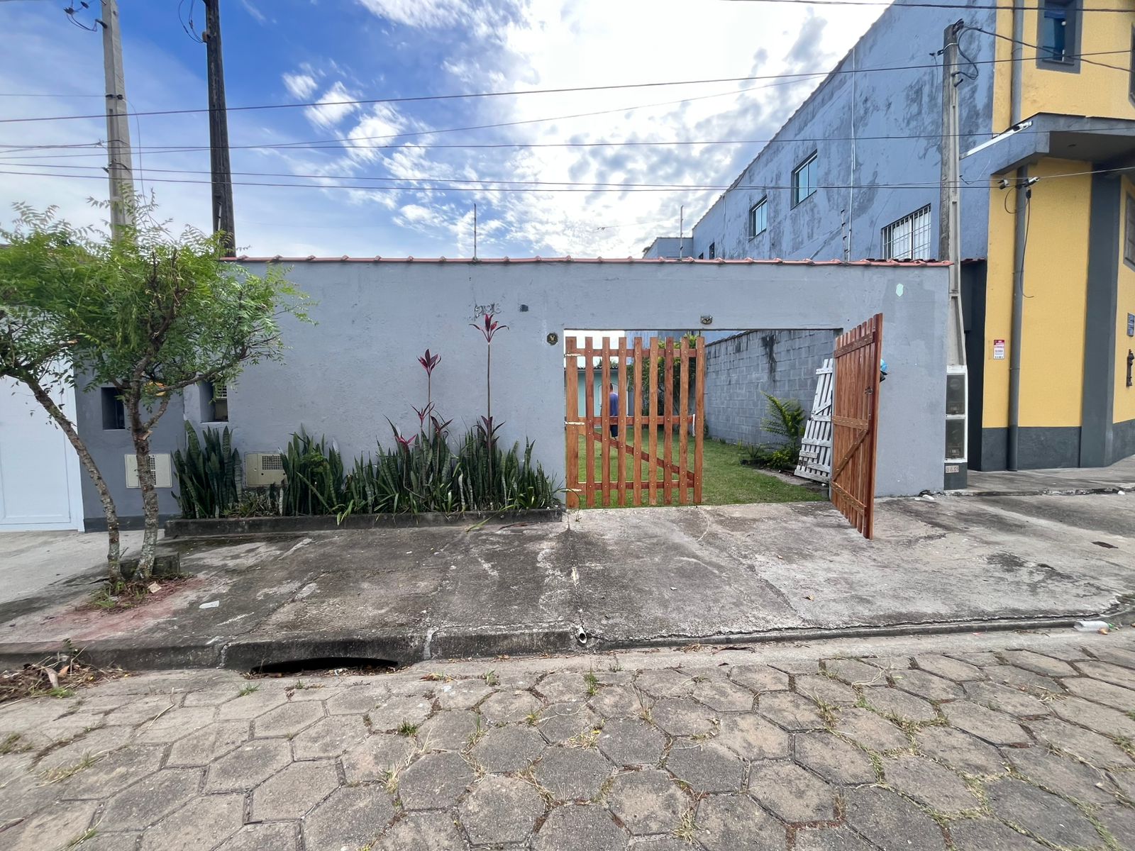 CASA NO JD SÃO FERNANDO - ITANHAÉM - LADO PRAIA - 1.200 METROS DO MAR - foto 13