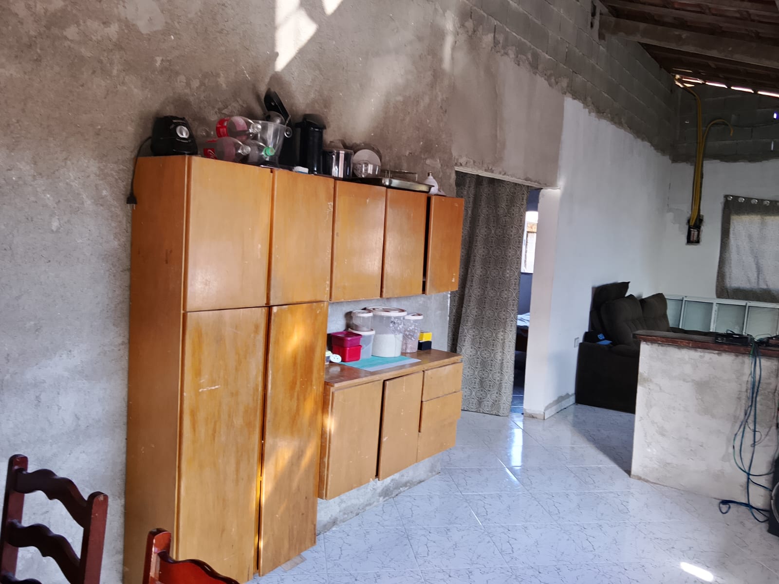 CASA EM FASE DE ACABAMENTO NO LUIZAMAR MIRIM - ITANAHÉM - LADO MORRO - 700 METROS DA PISTA - foto 8