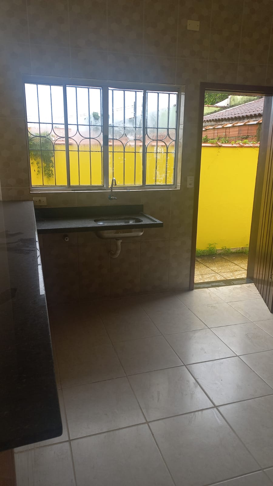 CASA NA ESTÂNCIA SÃO PEDRO - ITANHAÉM - LADO MORRO - 20 METROS DA RODOVIA - foto 8