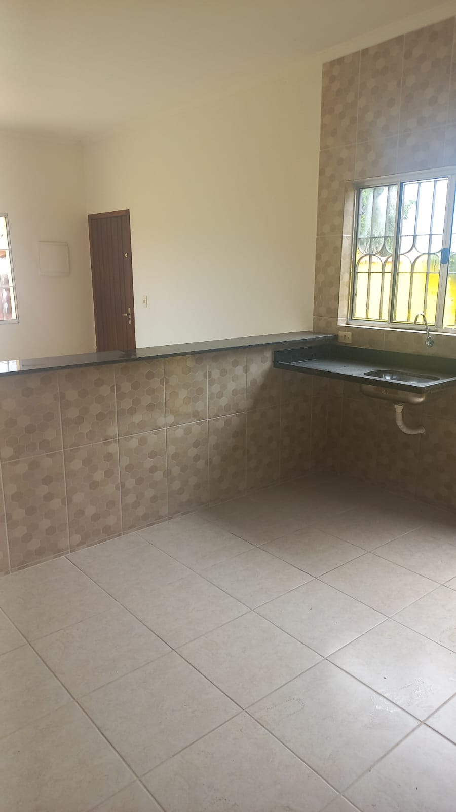 CASA NA ESTÂNCIA SÃO PEDRO - ITANHAÉM - LADO MORRO - 20 METROS DA RODOVIA - foto 9