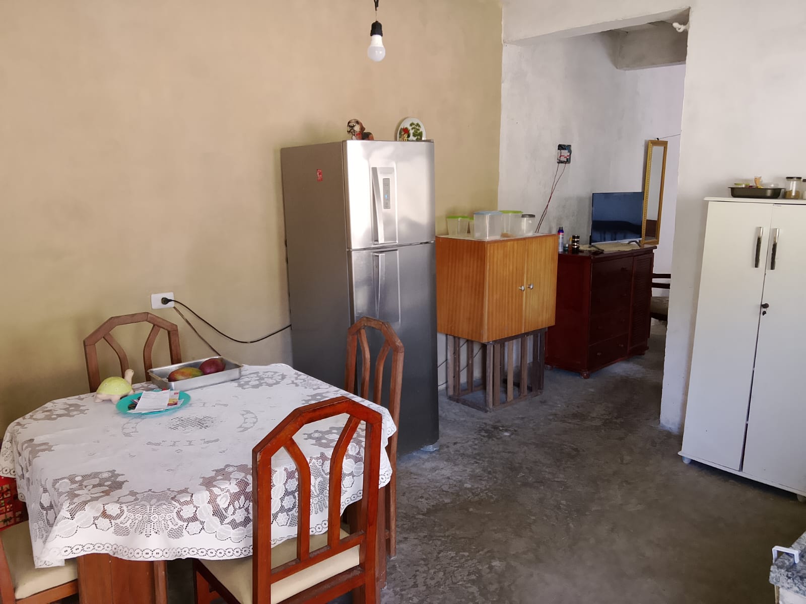 CASA SEMI ACABADA NA ESTÂNCIA SANTA CRUZ - PERUÍBE - LADO PRAIA - 1.000 METROS DO MAR - foto 2
