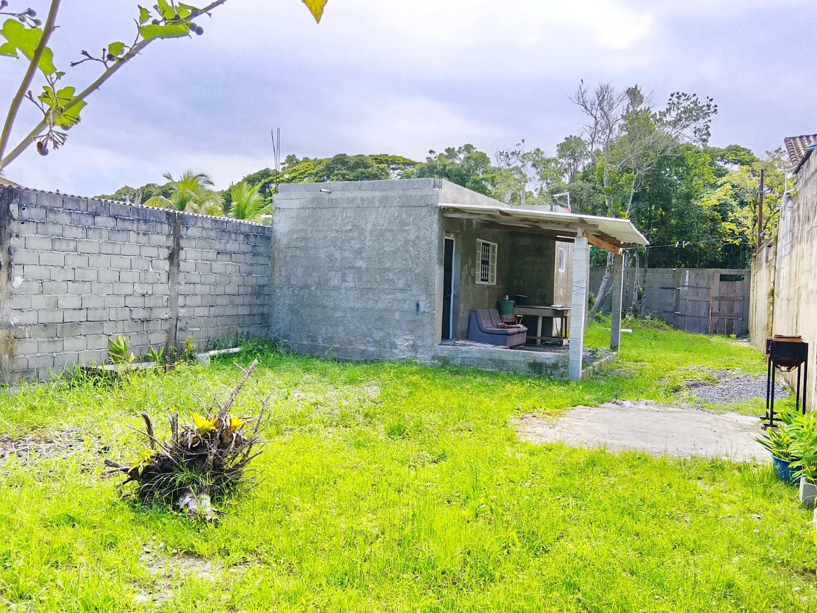 CASA SEMI ACABADA NA ESTÂNCIA SANTA CRUZ - PERUÍBE - LADO PRAIA - 1.000 METROS DO MAR - foto 9