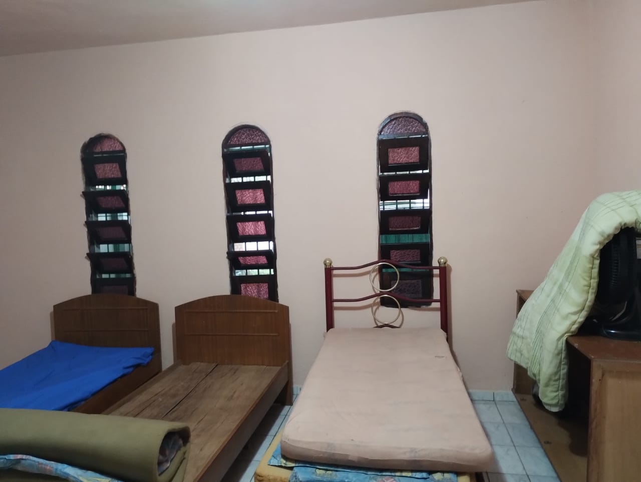 CASA A VENDA NA ESTÂNCIA SANTA CRUZ - ITANHAÉM - LADO PRAIA - 1.200 METROS DO MAR - foto 4