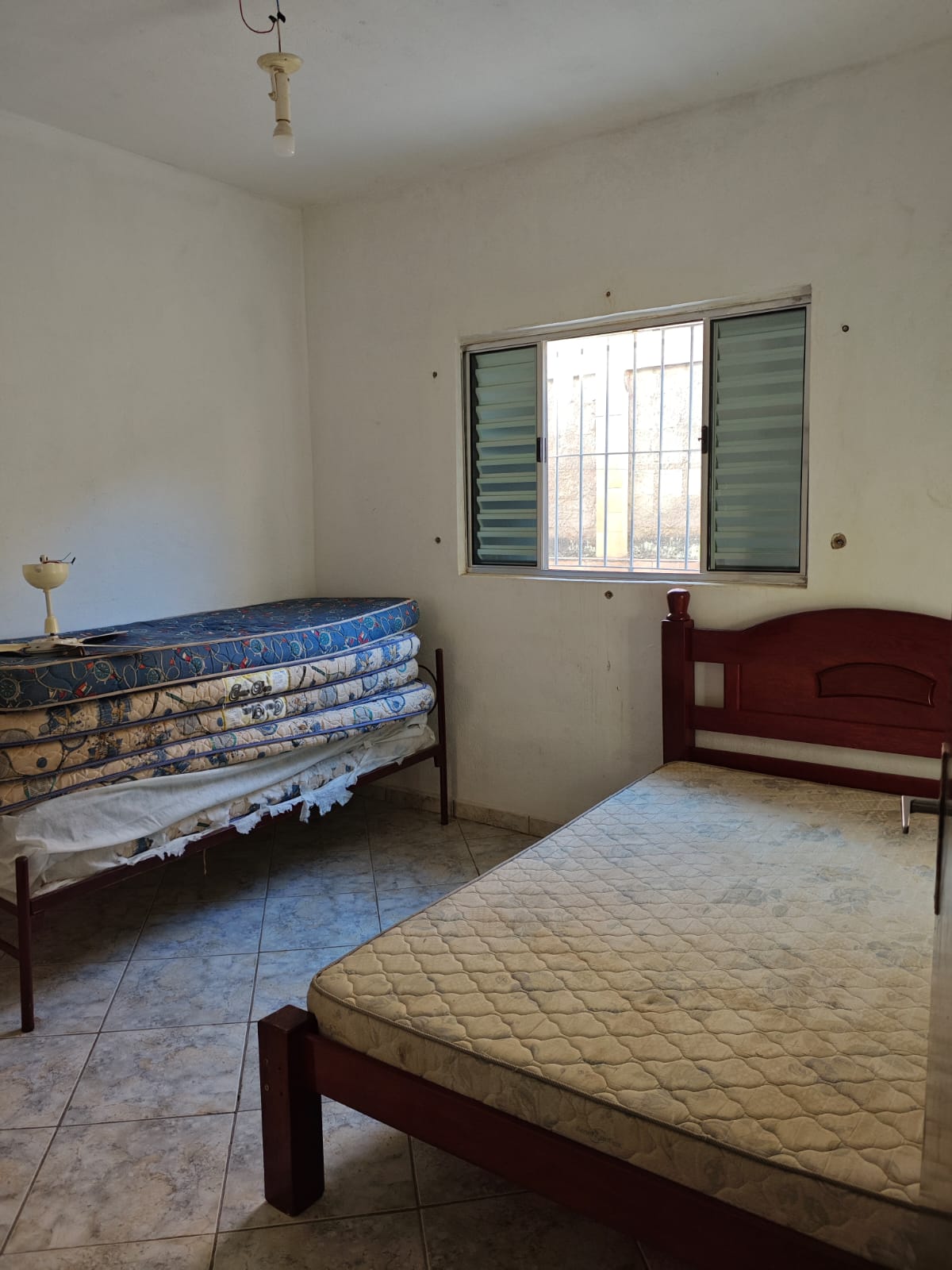 CASA GEMINADA NO LUIZAMAR MIRIM - ITANHAÉM - LADO MORRO - 700 METROS DA RODOVIA - foto 5
