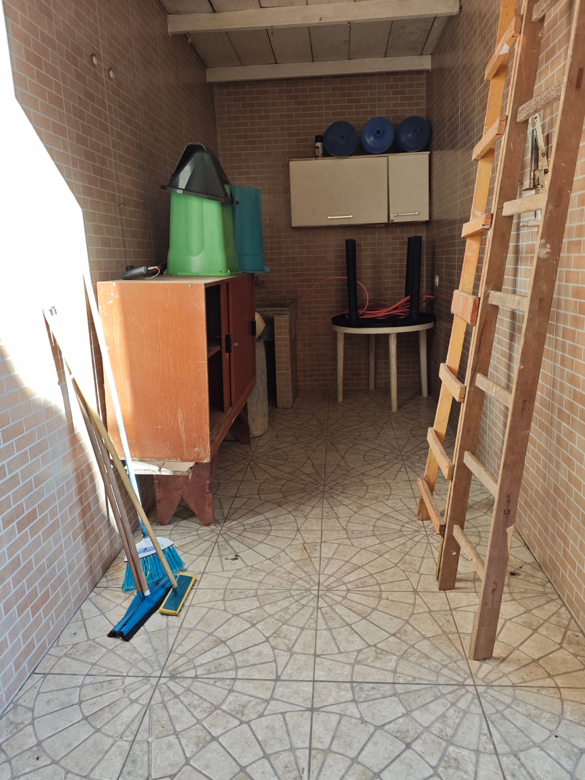 CASA GEMINADA NO LUIZAMAR MIRIM - ITANHAÉM - LADO MORRO - 700 METROS DA RODOVIA - foto 16
