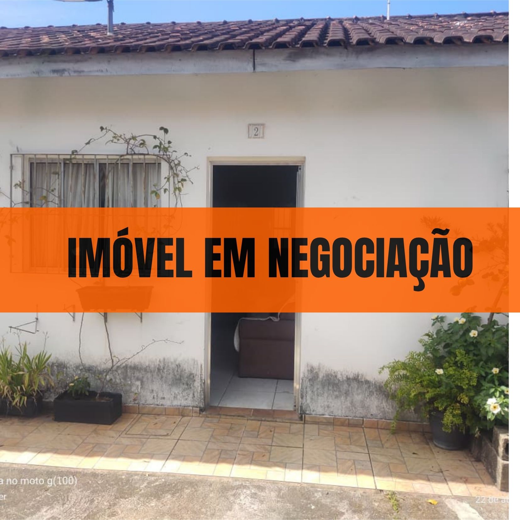 CASA EM CONDOMÍNIO - NA ESTÂNCIA SÃO PEDRO - ITANHAÉM - LADO MORRO - 50 METROS DA RODOVIA