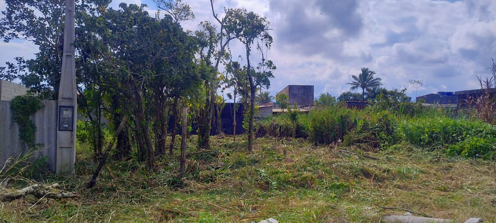 TERRENO NO LUIZAMAR MIRIM - ITANHAÉM - LADO MORRO - 350 METROS DA RODOVIARIA - foto 8