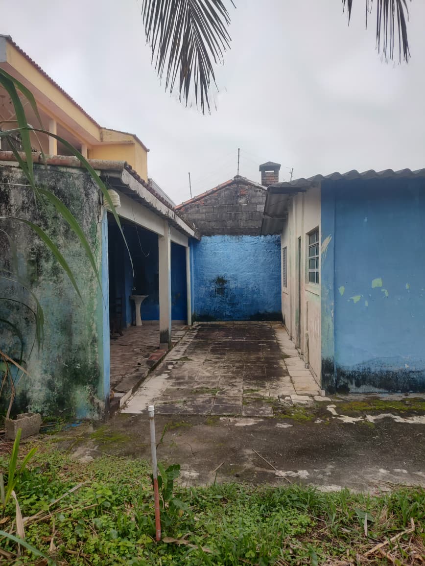 CASA NO BALNEÁRIO GAIVOTA - ITANHAÉM - LADO PRAIA - 50 METROS DO MAR - foto 11