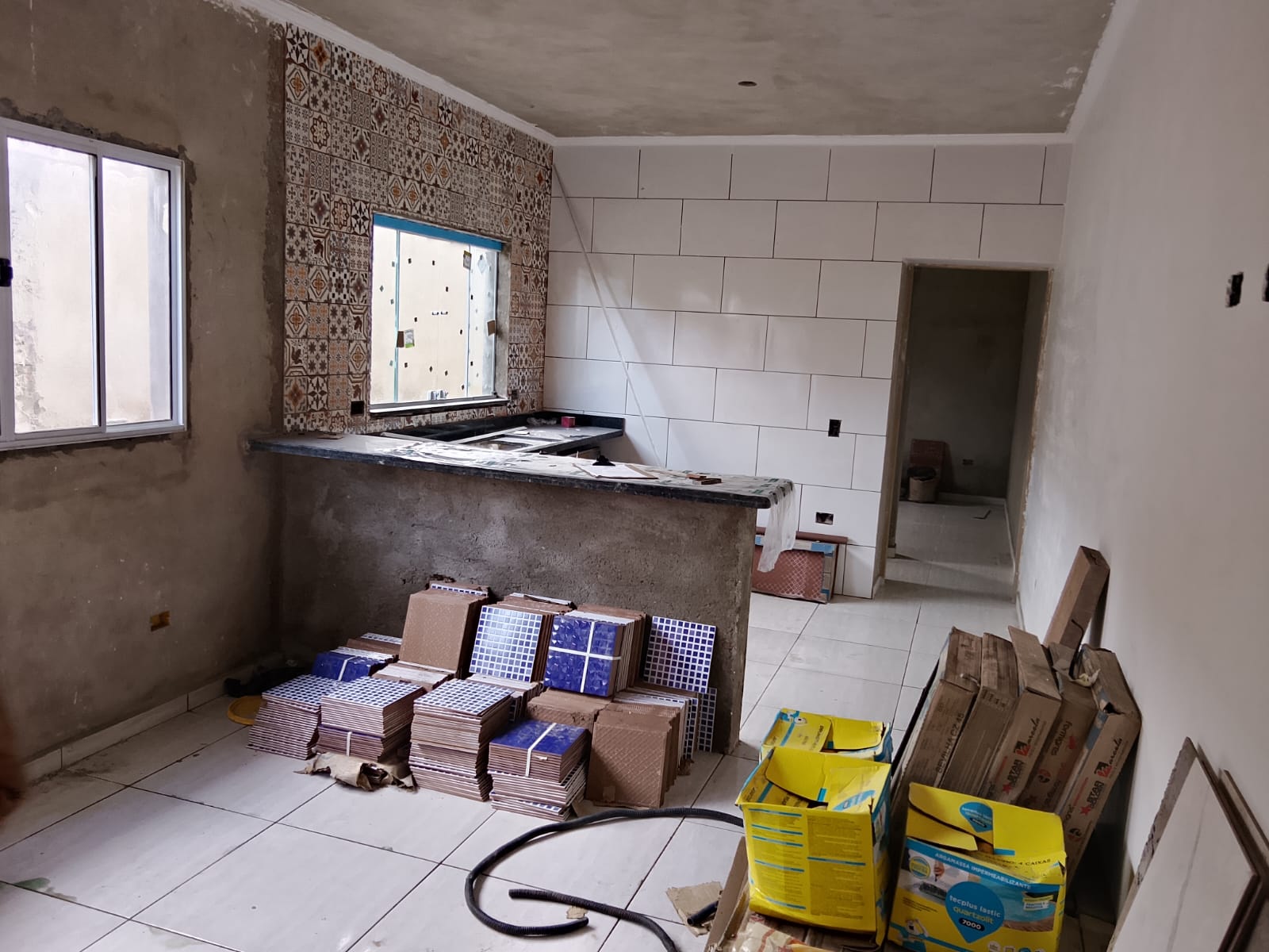CASA GEMINADA NO BANEÁRIO GAIVOTA - ITANHAÉM - LADO MORRO -  50 METROS DA RODOVIA - foto 4