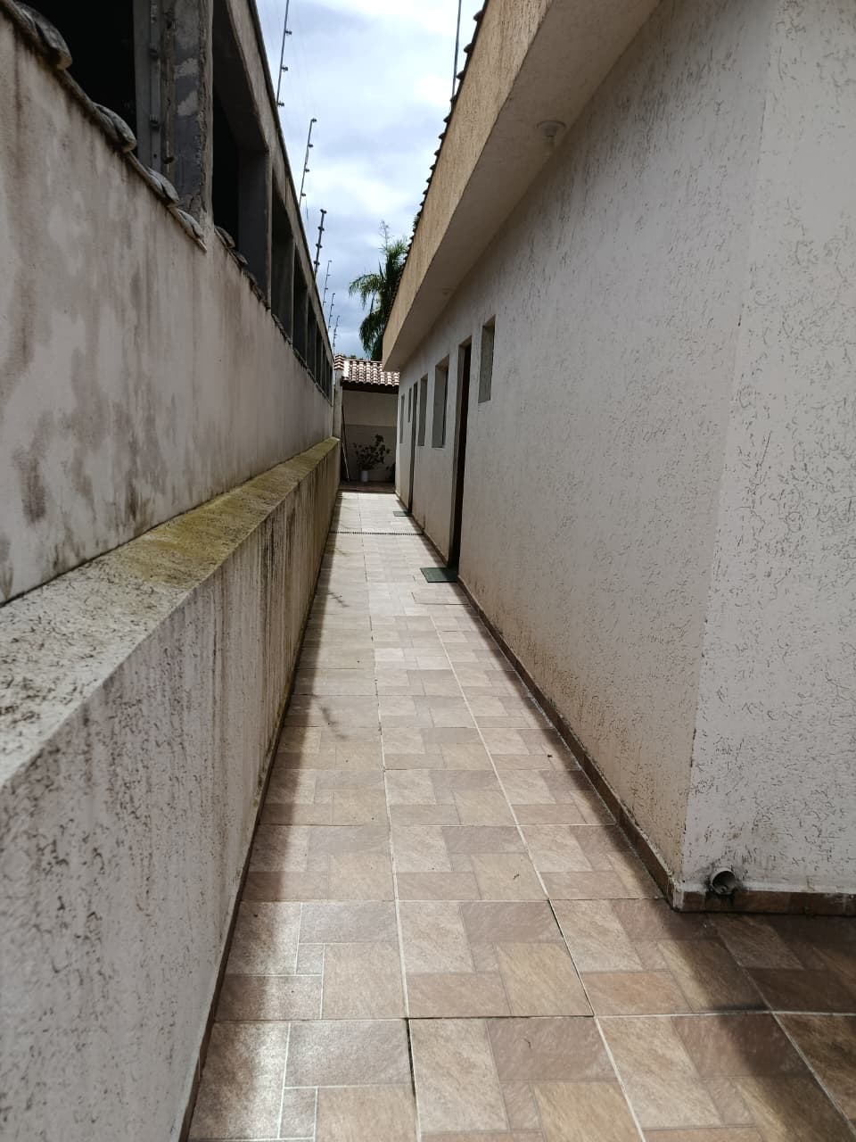 CASA NO BALNEÁRIO GAIVOTA 1KM DA PRAIA - ITANHAÉM/SP - foto 4