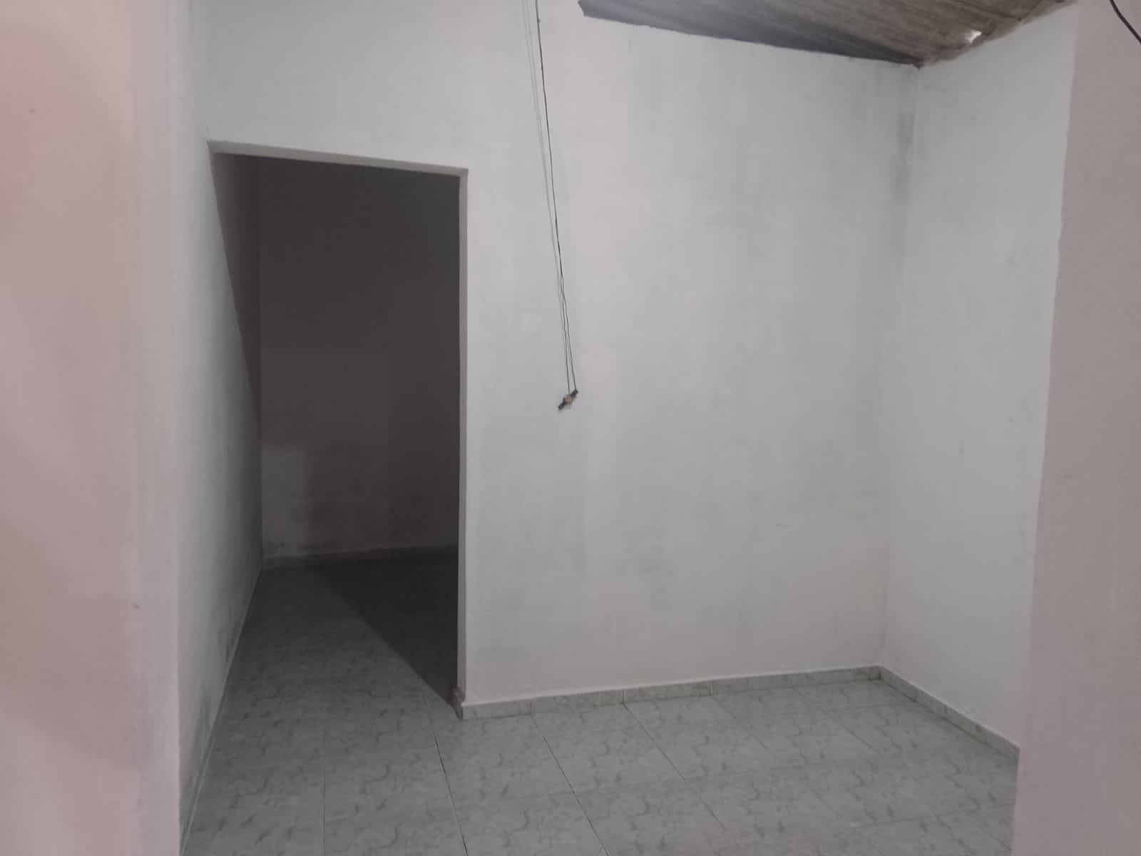 CASA NO JARDIM DAS PALMEIRAS LADO MORRO - ITANHAÉM/SP - foto 14
