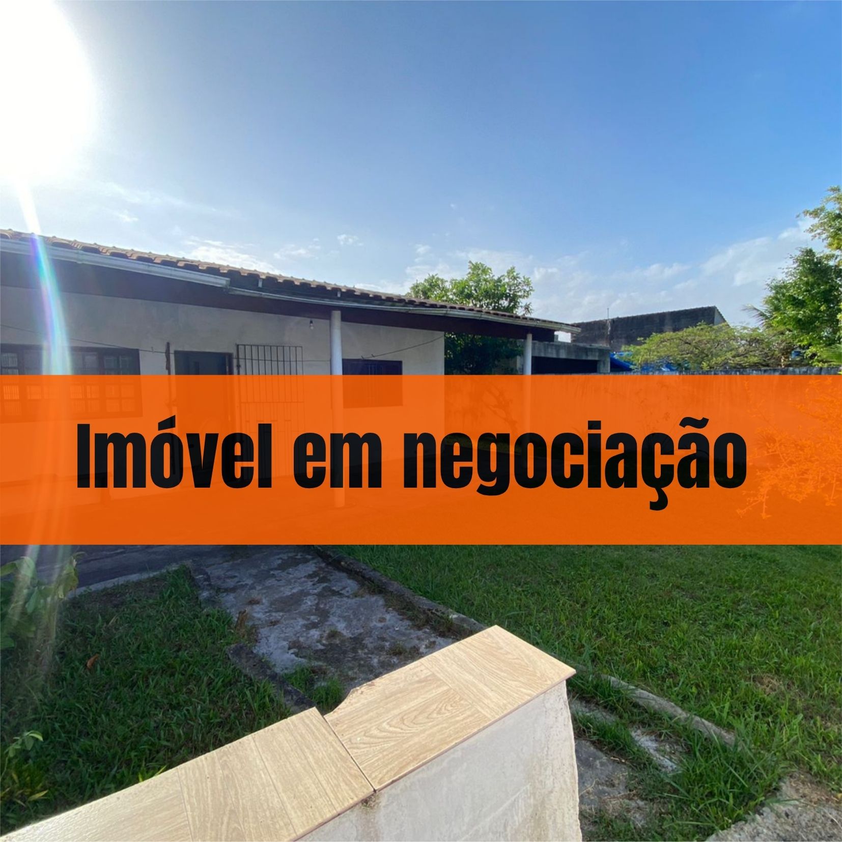 CASA NO SANTA CRUZ - PERUÍBE/SP- LADO PRAIA